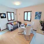 Apartment Pajtak