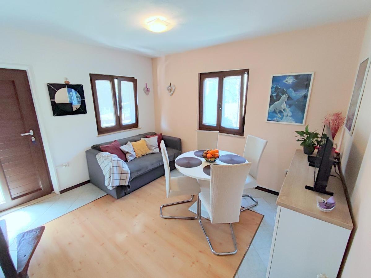 Pajtak Apartment